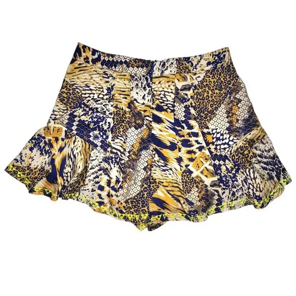 ASTR The Label Women's Abstract Animal Print Ruffle Shorts Sz Small Boho Chic